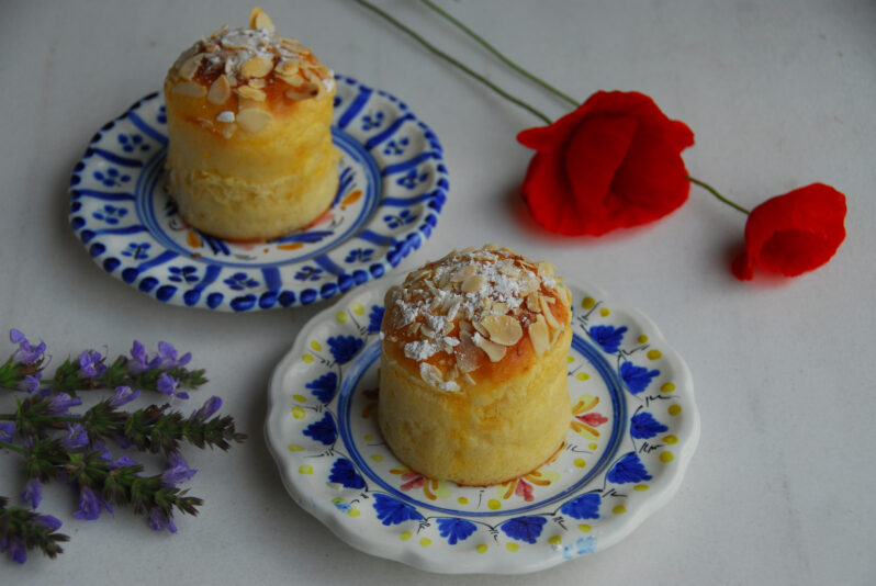 BRIOCHE DE ALMENDRAS CON CREMA PASTELERA DE VAINILLA 1 Beatriz Torija