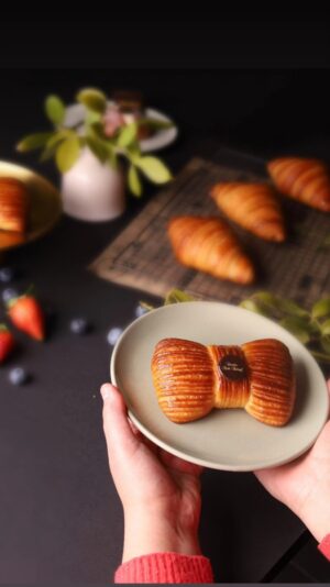 b6540b63-c4de-42a0-a02f-6851c0bacde9