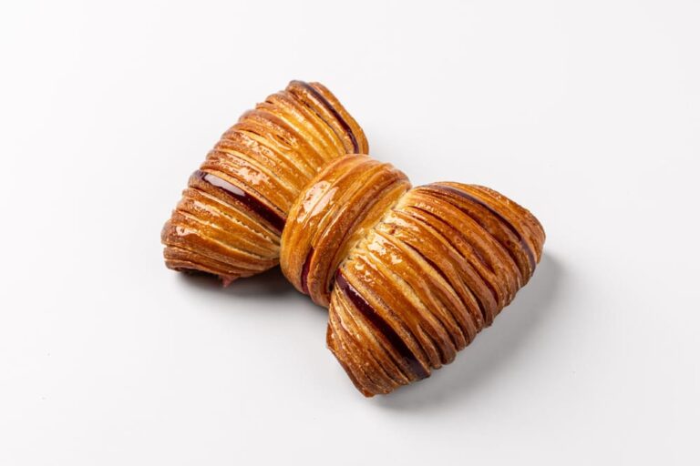 lazo-de-croissant-768x512