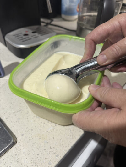 192954CB-33DD-46C2-88C8-DE2B593F7430