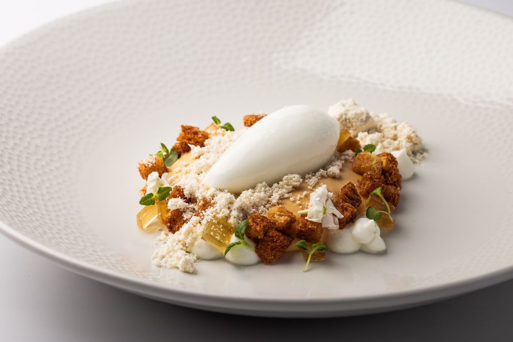  %s course image - %s