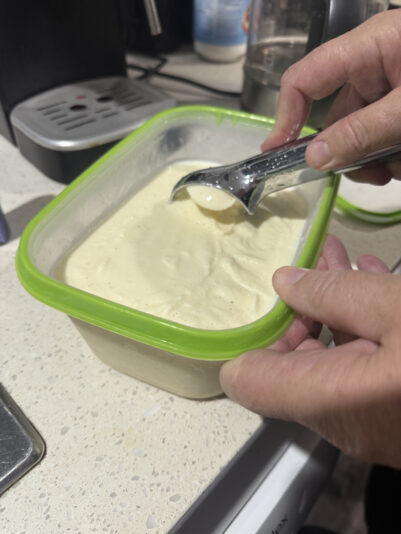 54940A9C-075E-4ED4-BCD7-0C1C088FA467