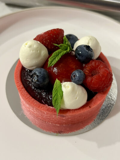 83907EC8-8899-49FC-BC64-2EBD39118662