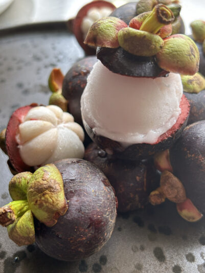 D37E9A0B-E6C9-450F-843A-FC0C870AD06D