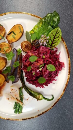 ebf640ed-68c4-4139-aaf8-043300e216a8