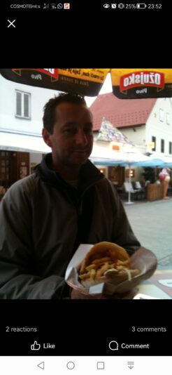 Screenshot_20250827_235232_com.facebook.katana