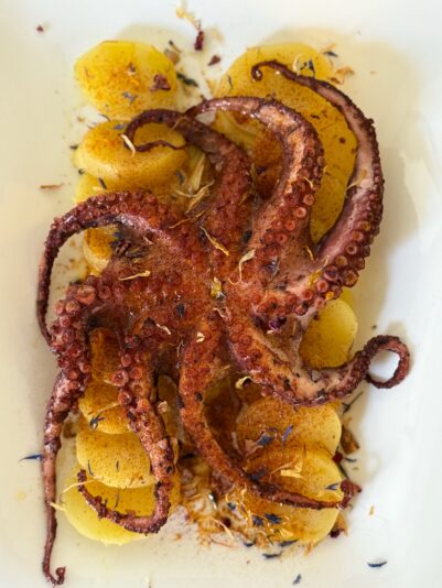 78E6F9DB-FB3E-424F-A2DA-B00AF7C2FD7F