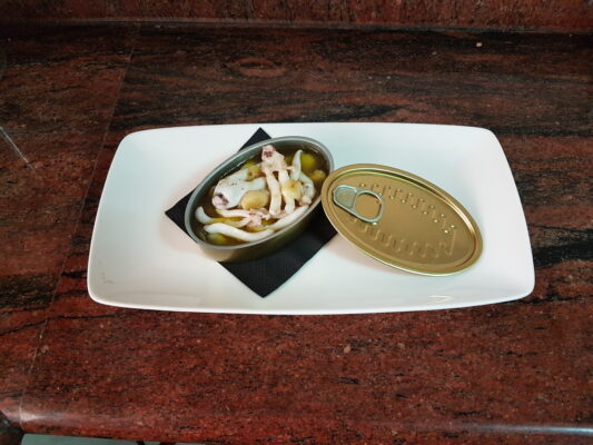 Cocochas de calamar. al ajillo