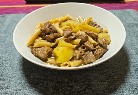 Feed 72 Estofado de ternera con macarrones