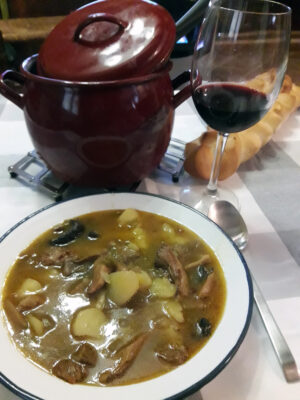 patatas guisadas con niscalos beatriz torija