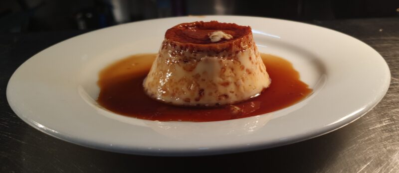 Flan de huevo.