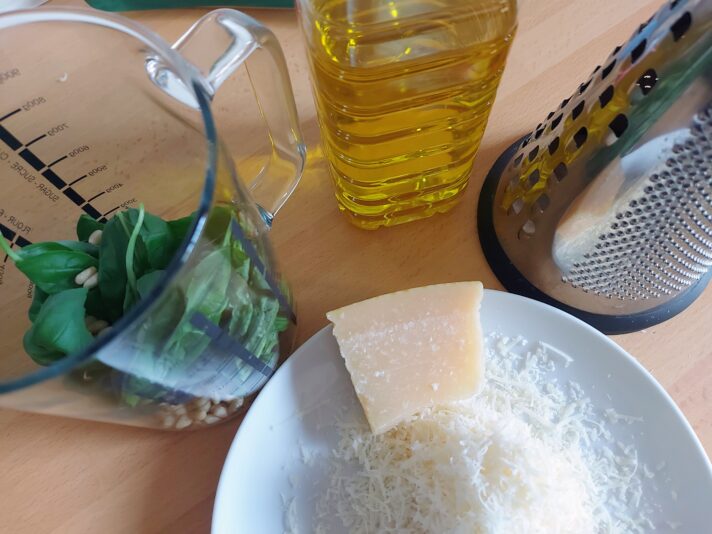 f5dac372-5caf-4e9c-9f0c-6a9ad4b0d6a4-1_all_15974