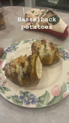 1E446876-6669-4FC8-A54A-3BDC392940DF