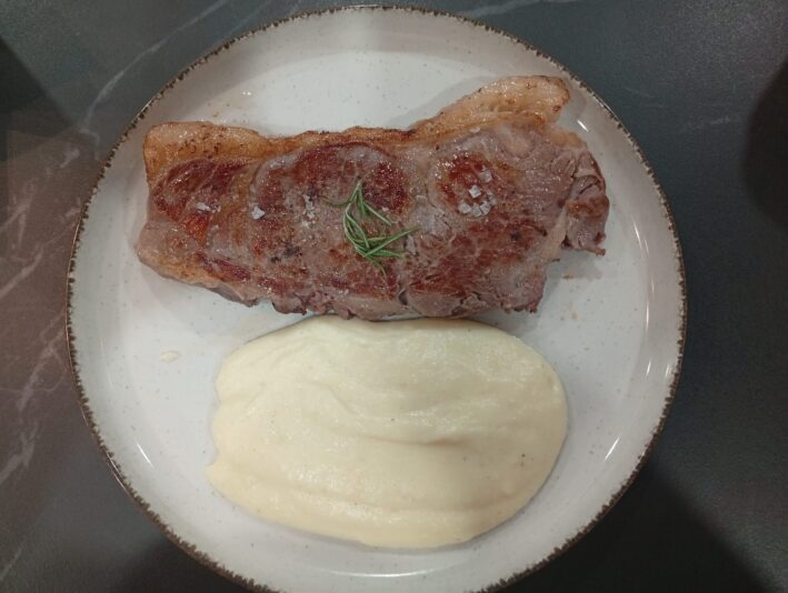 WhatsApp Image 2026-03-30 at 22.44.27