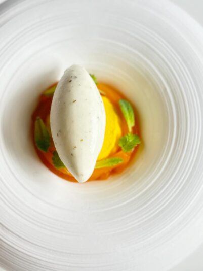 21055DB4-0EEE-43E7-88E5-1269F6D2D3E2