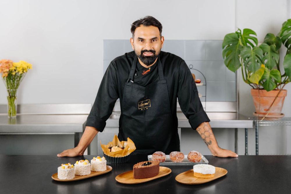 Signature Pastry with Indian Flavors %s course image - %s