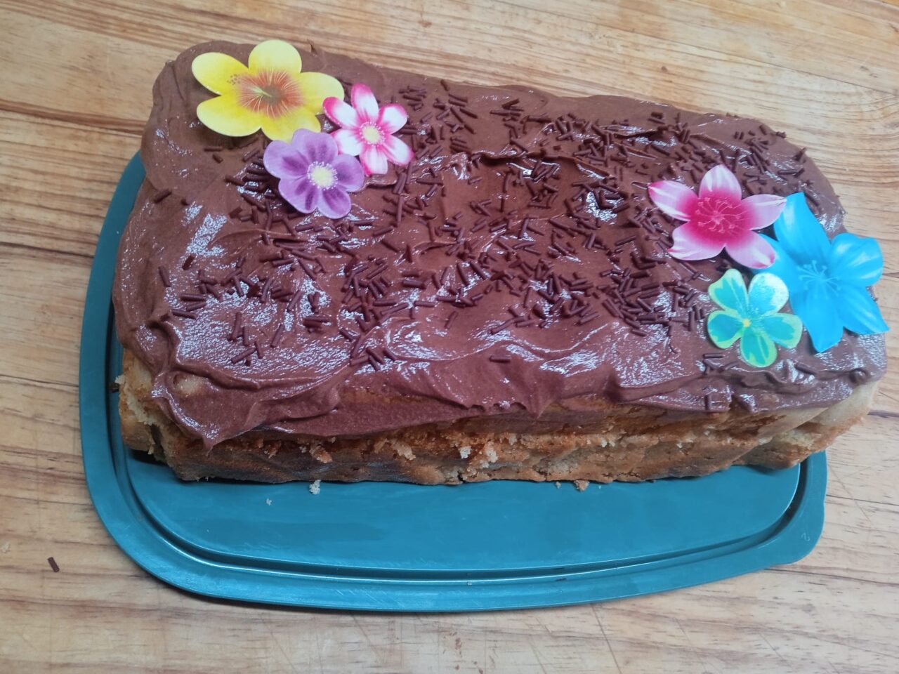 Chocolate and vanilla cake