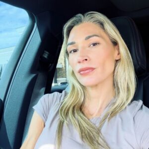Profile photo of karahkwenhawi1-afd40d