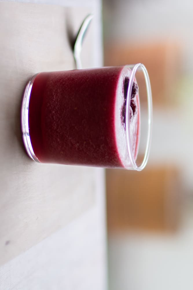 Smoothie de camu camu y maíz morado