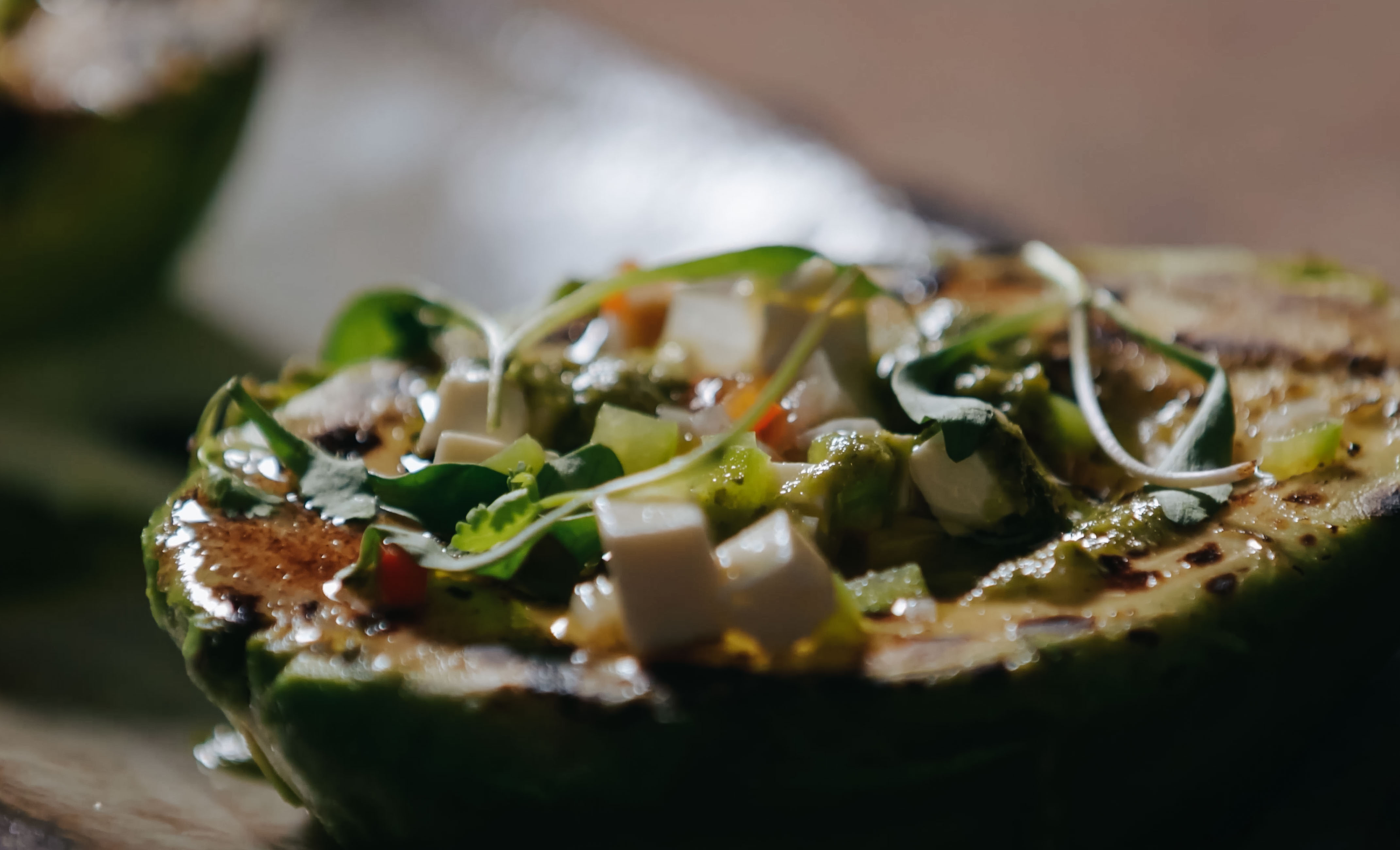 Char-grilled Málaga avocado