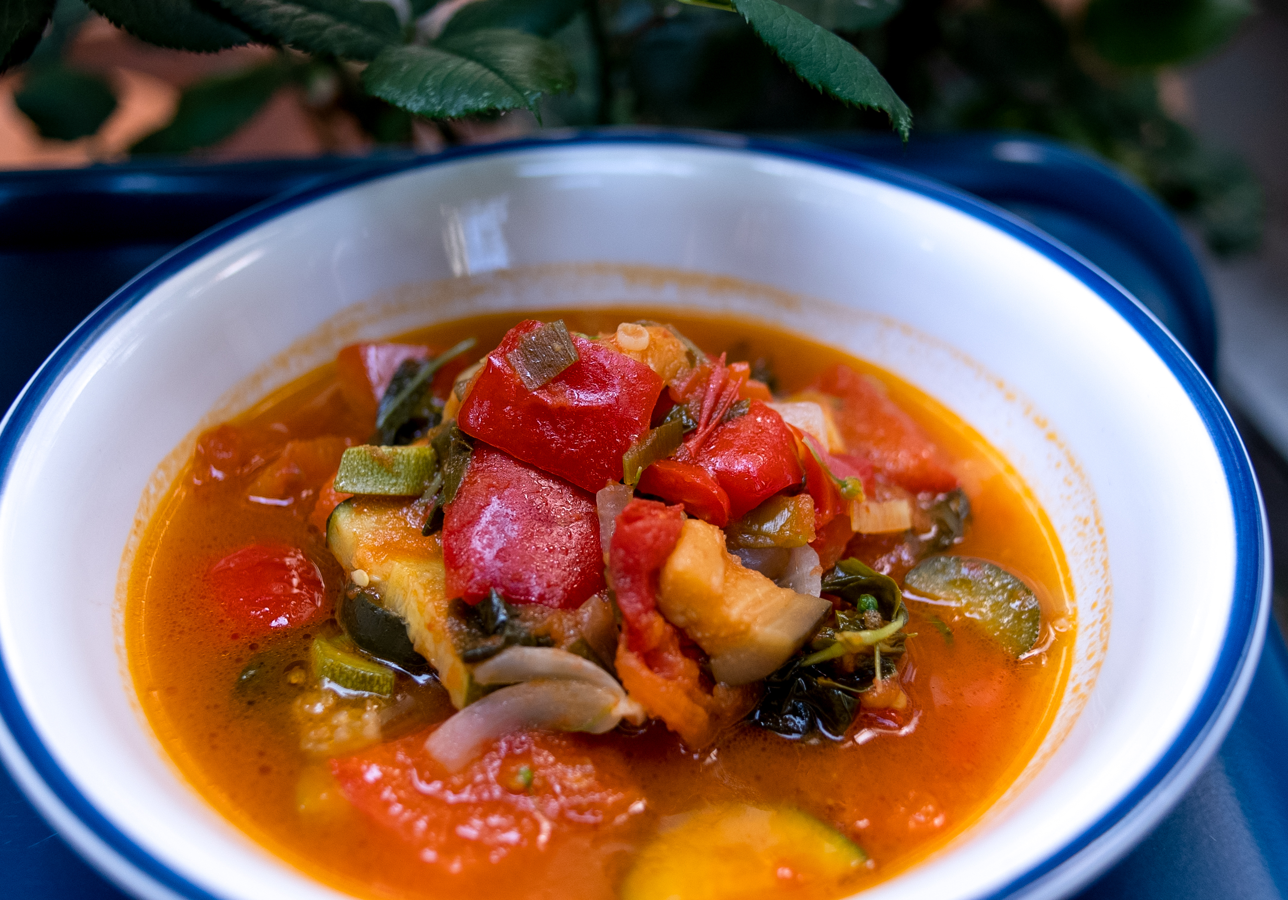 Gaspatouille con restos de verduras