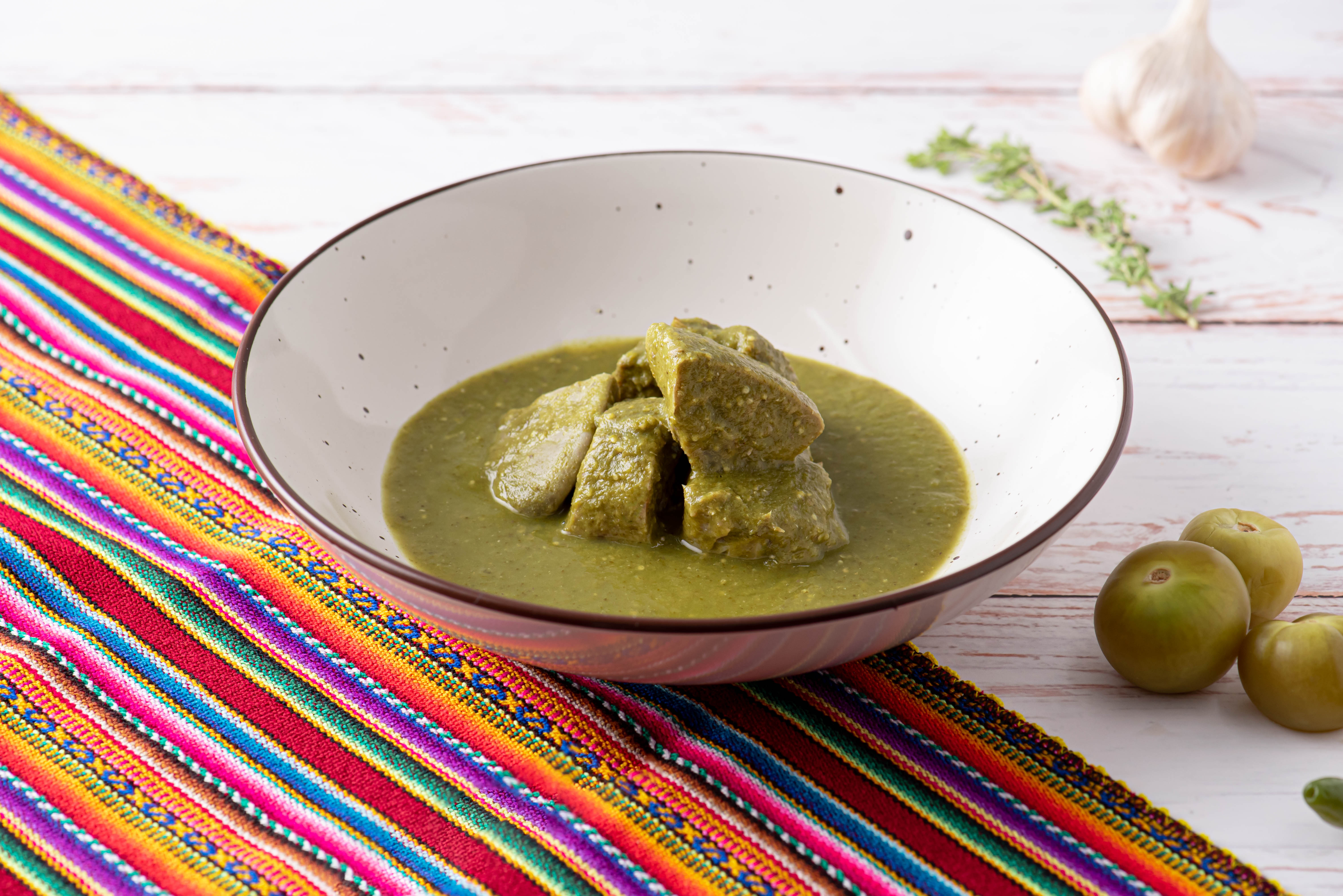 Carnitas in green sauce