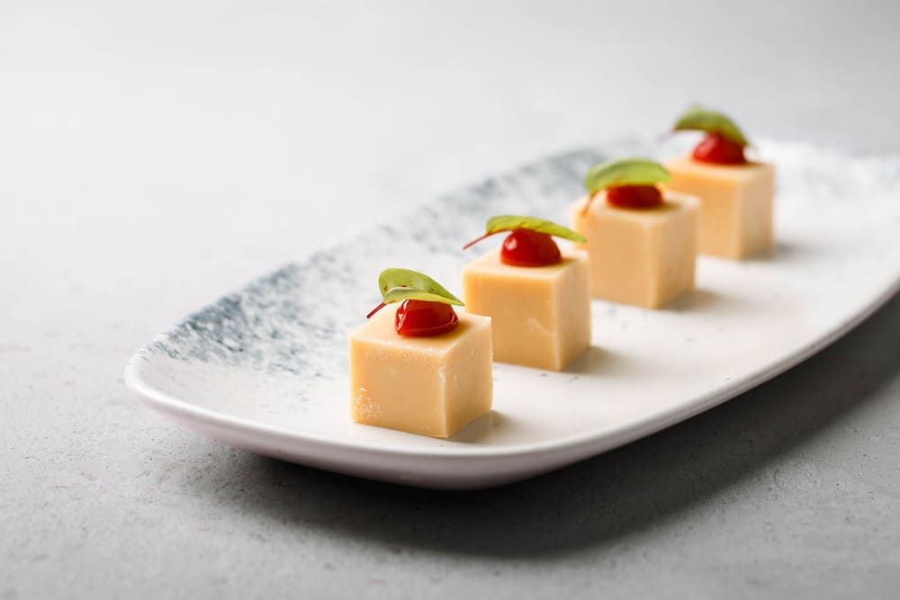 White Chocolate and Lemon Fudge Canapes