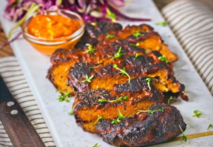 Barbecue 'Ribs' with Coleslaw