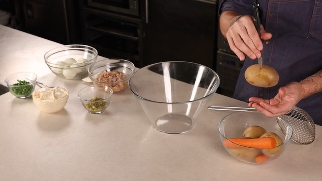 Identify the cooking point of potatoes and carrots