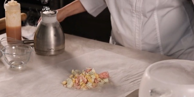 Ultra-freeze citrus fruits with nitrogen