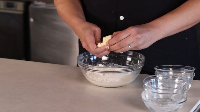 Make a preferment for croissant dough