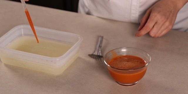 Perform oil spherification