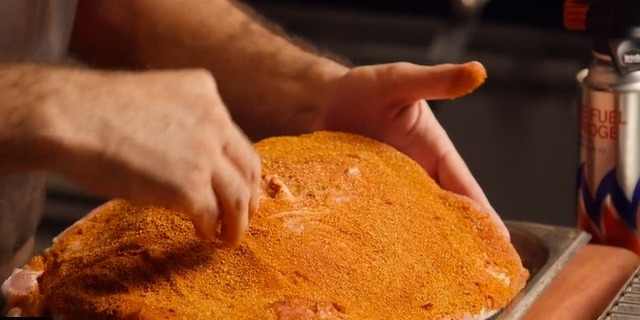 Asar lentamente paleta de cerdo (Boston Butt)