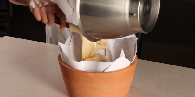 Whip Pão de Ló batter