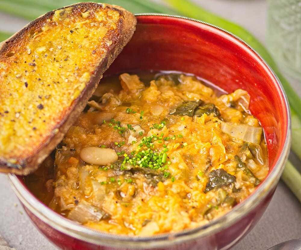 Vegan ribollita
