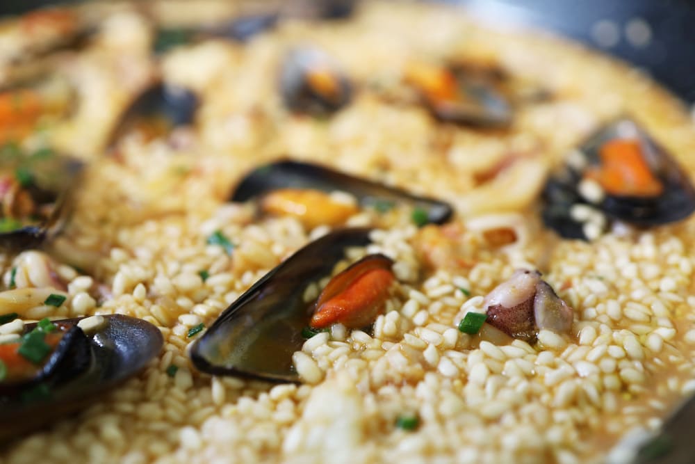 Seafood paella