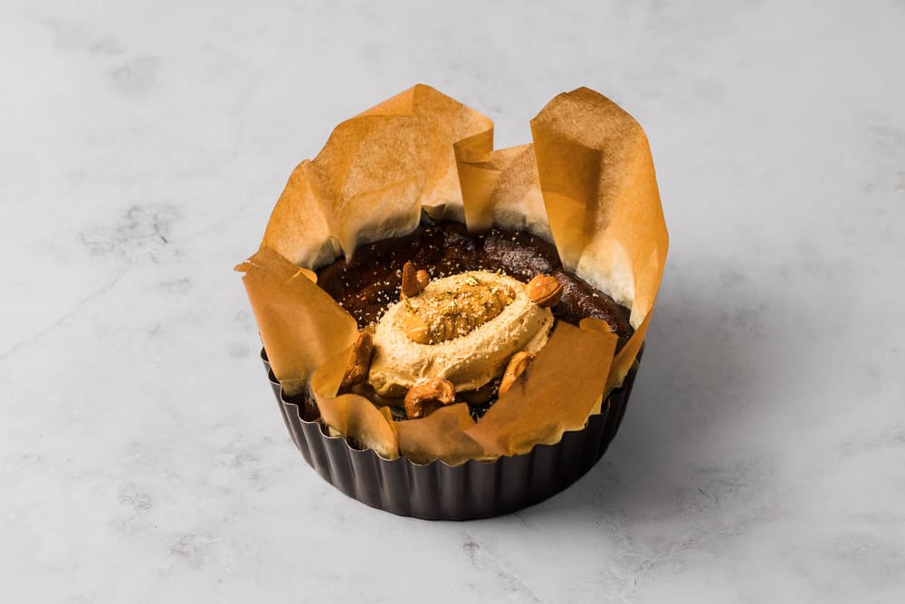 Basque cheesecake with Mysore Pak